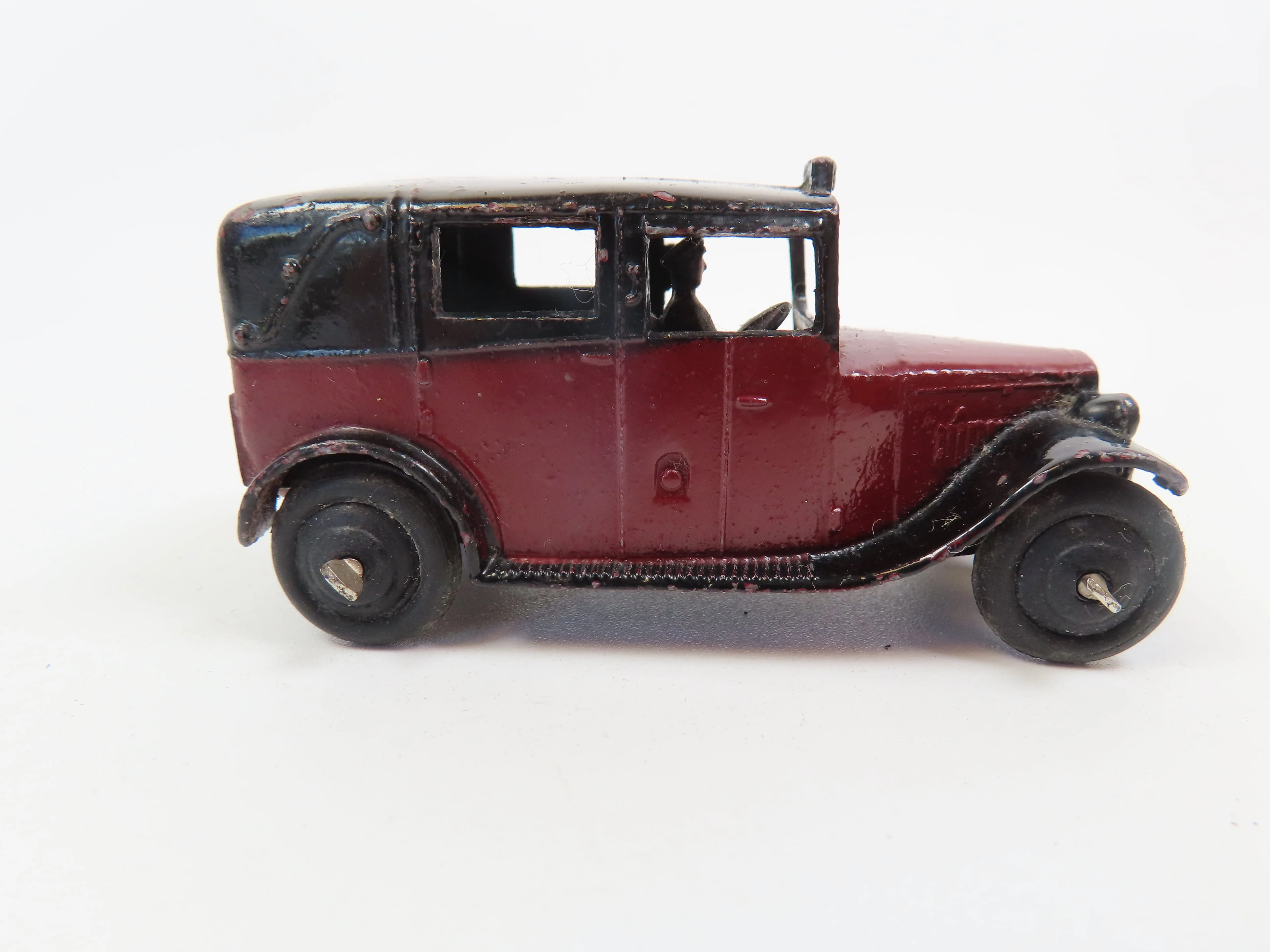 Dinky 36g Taxi - Maroon/Black - Fairly Chipped !